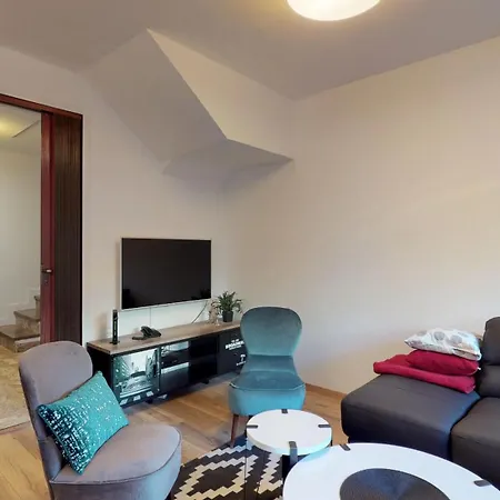 17 Ljubav Place 斯普利特