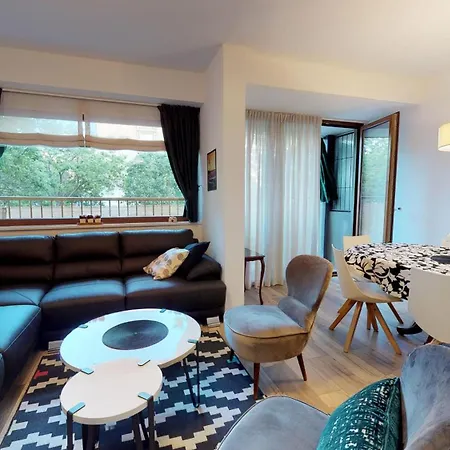 17 Ljubav Place Appartement Split